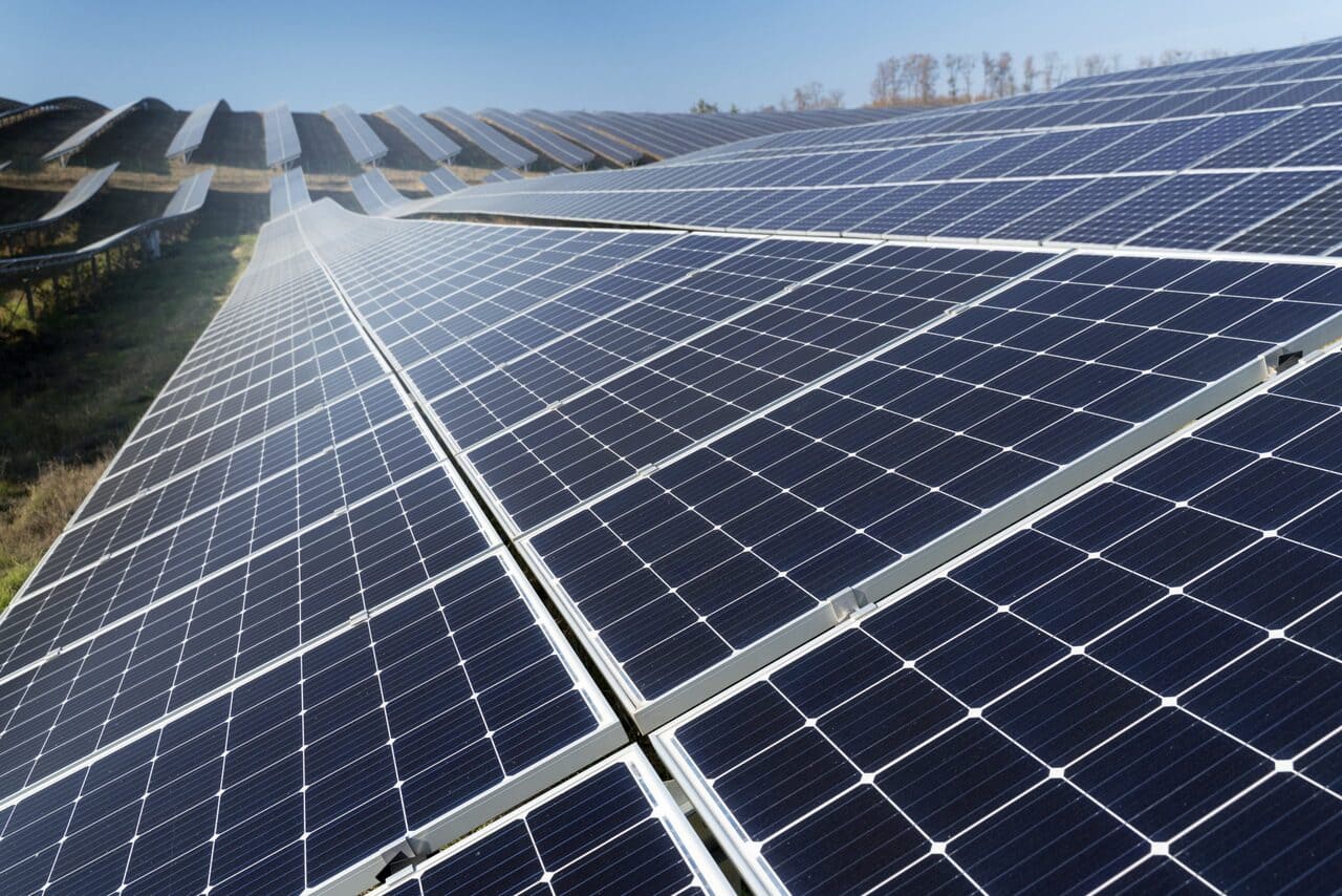 solar-panels-buying-process-scaled-1